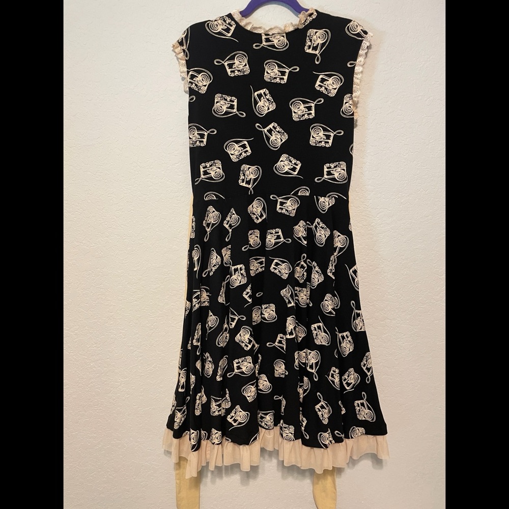Effie's Heart The Caron Black Dress with Cream Camera Details XL - Picture 4 of 4